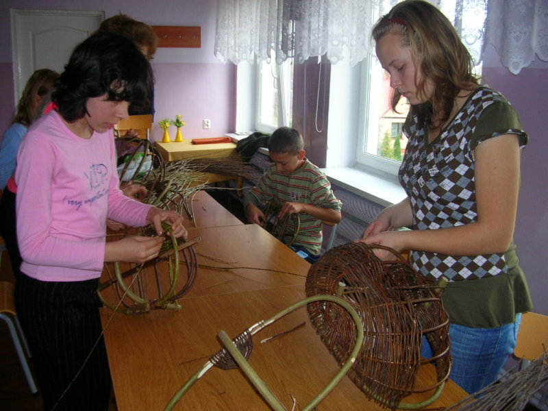 Warsztaty tworzenia wyrobów z wikliny